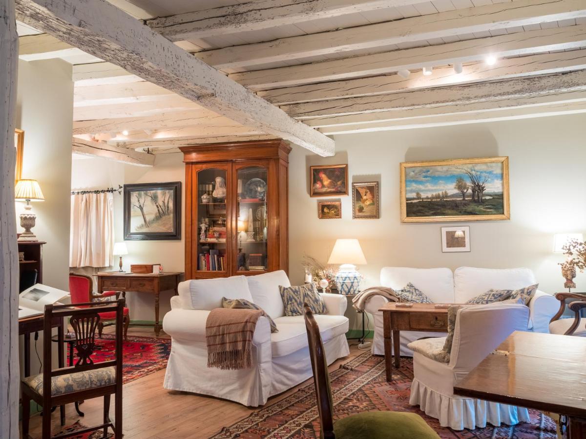 Encantadora Casa De Pueblo Con 5 Hab. En Burgos سانتو دومينغو دي سيلوس المظهر الخارجي الصورة