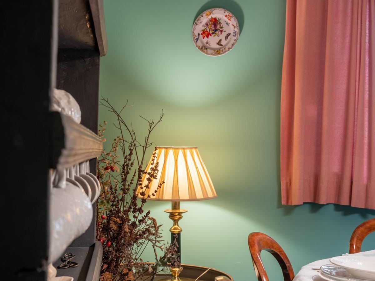 Encantadora Casa De Pueblo Con 5 Hab. En Burgos سانتو دومينغو دي سيلوس المظهر الخارجي الصورة