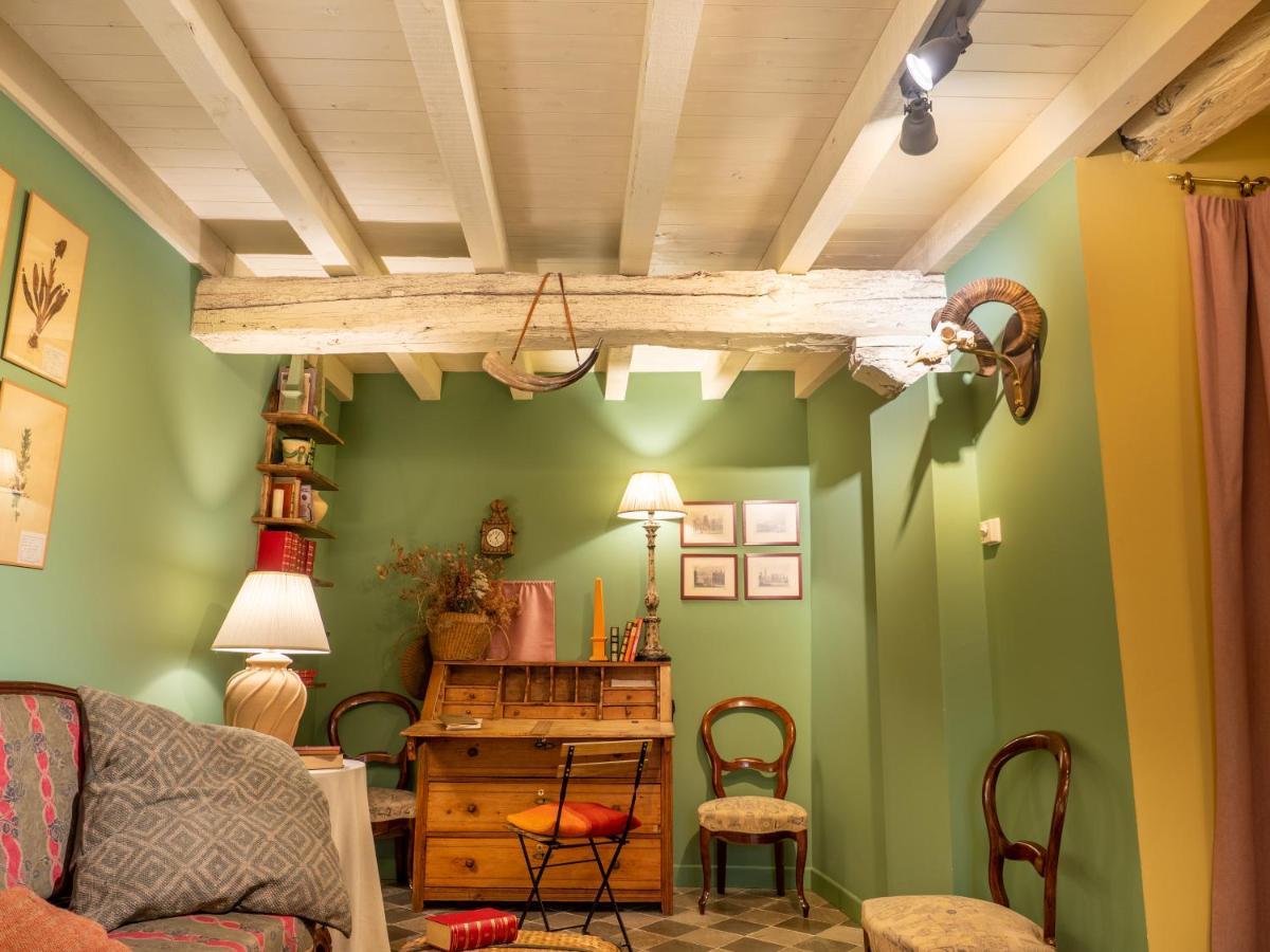 Encantadora Casa De Pueblo Con 5 Hab. En Burgos سانتو دومينغو دي سيلوس المظهر الخارجي الصورة