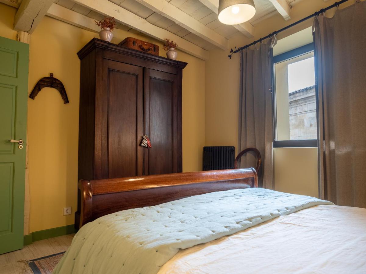 Encantadora Casa De Pueblo Con 5 Hab. En Burgos سانتو دومينغو دي سيلوس المظهر الخارجي الصورة