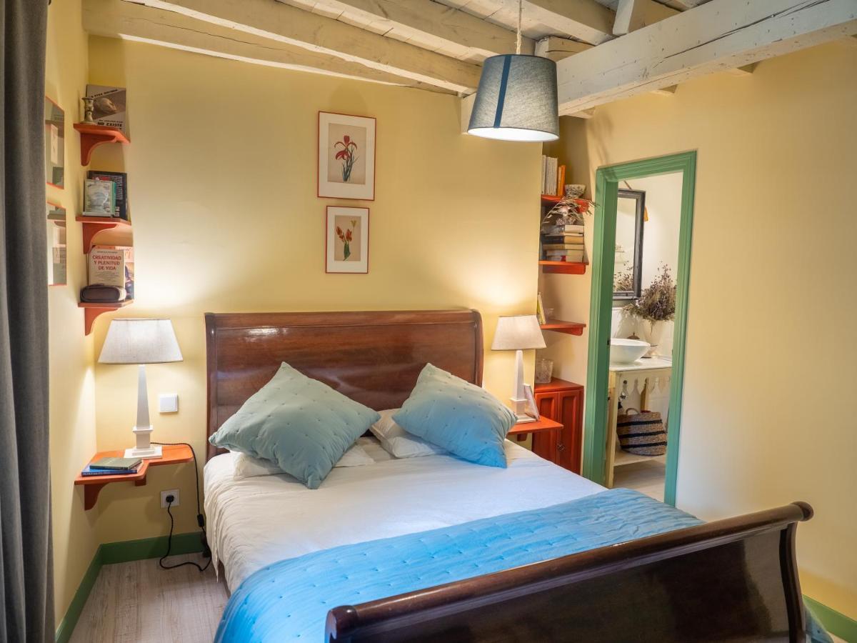 Encantadora Casa De Pueblo Con 5 Hab. En Burgos سانتو دومينغو دي سيلوس المظهر الخارجي الصورة