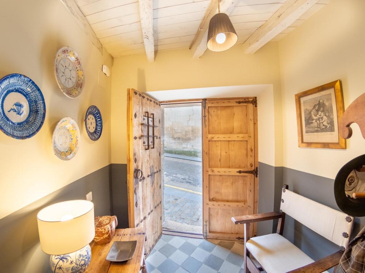 Encantadora Casa De Pueblo Con 5 Hab. En Burgos سانتو دومينغو دي سيلوس المظهر الخارجي الصورة